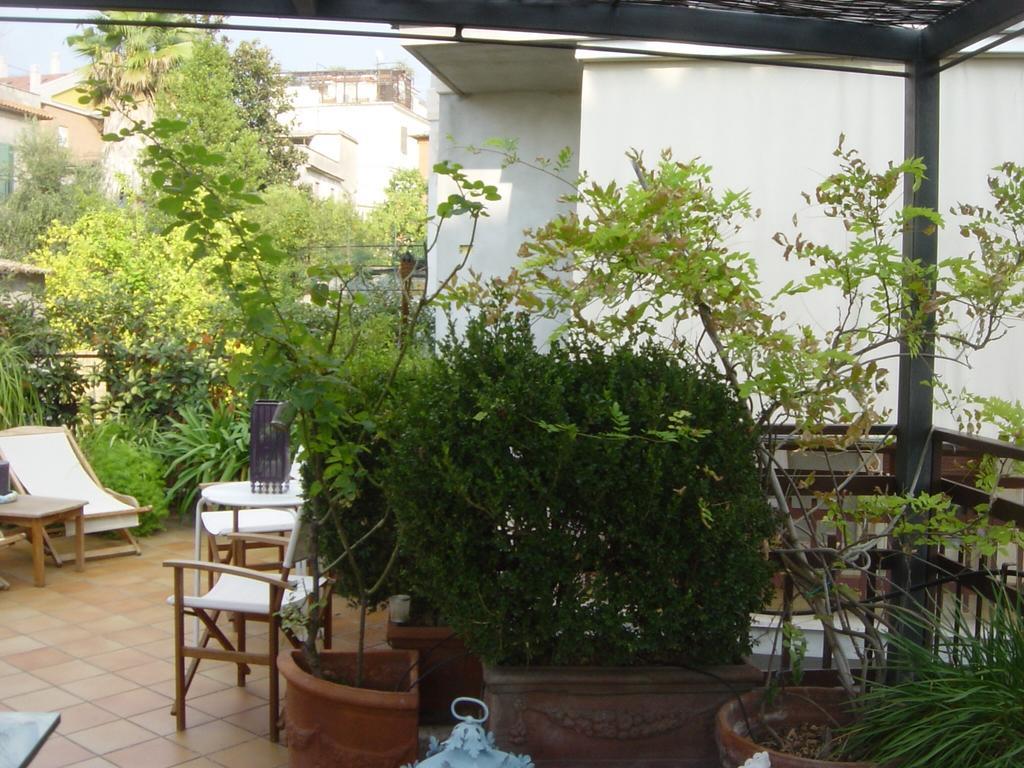 Epy House *